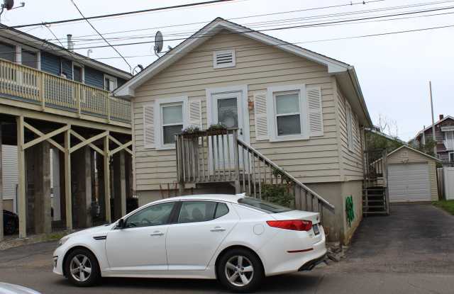 37 Morehouse Avenue