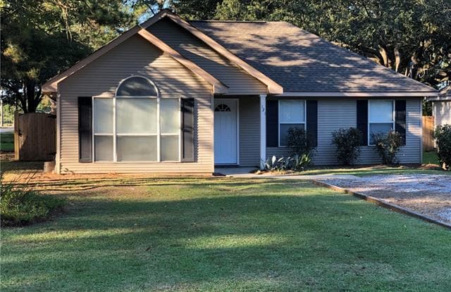 121 BRYANT Street - 121 Bryant Street, St. Tammany County, LA 70447