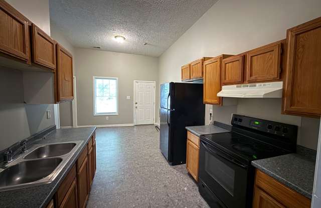 3-BED 1-BATH SINGLE FAMILY HOME