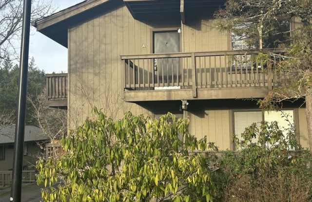 1 BD Westside Portland Condo near Washington Park