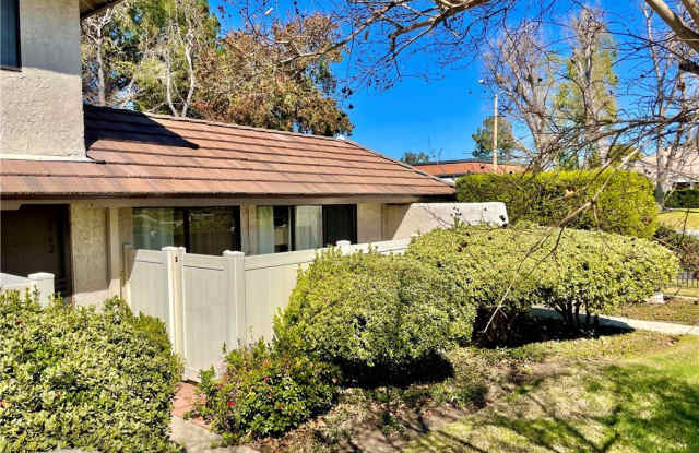 2860 Instone Court