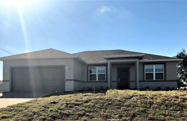 1608 NW 18th St