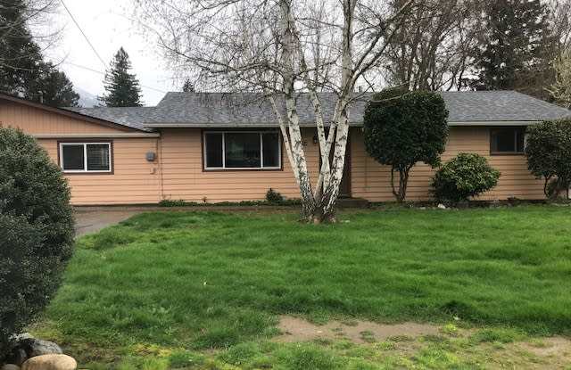 1429 SE Cherry Ln - 1429 Southeast Cherry Lane, Grants Pass, OR 97526