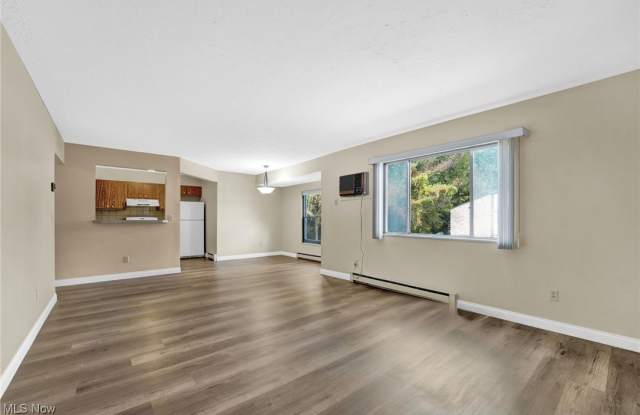 29363 Detroit Road unit: 5