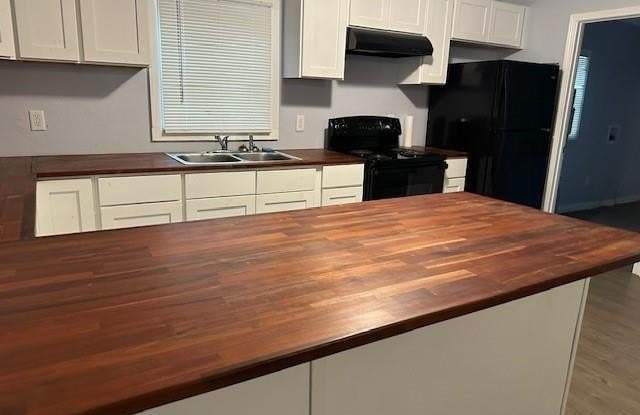 3427 Coy Smith Highway W