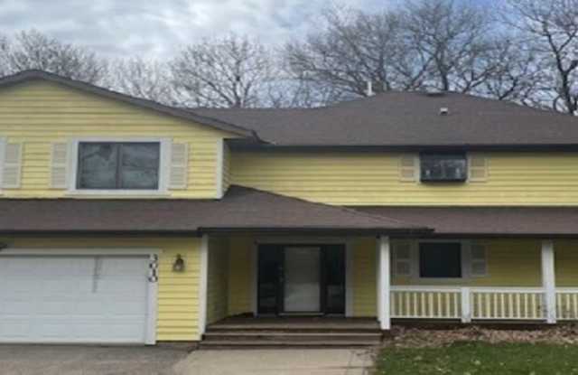 Photo of 3010 Fairview Rd Sw