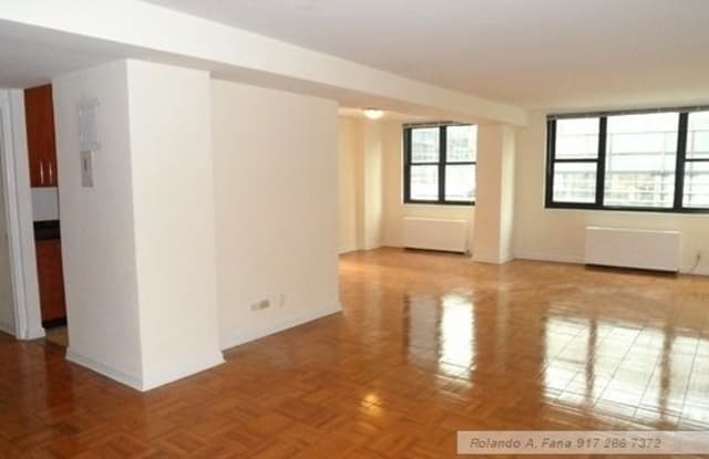 310 west 58th street - 310 W 58th St, New York City, NY 10019