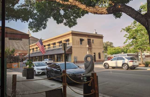 305 Main Street