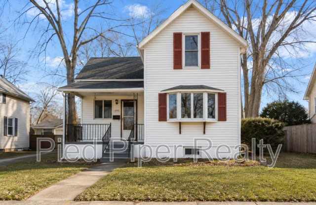 725 West Homer Street