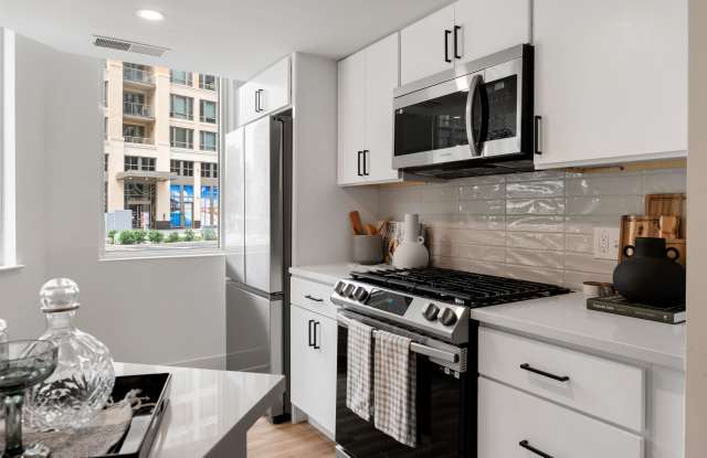 Cortland Pentagon City