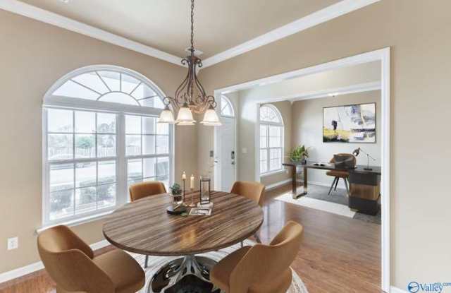 Photo of 225 De Jan Road