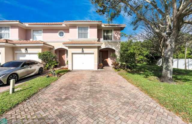 301 Seminole Palms Dr - 301 Seminole Palms Drive, Greenacres, FL 33454