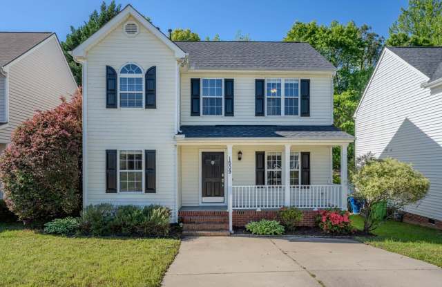 Photo of Charming 3-Bed Home in Prime Swim/Golf Community