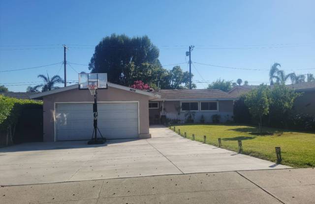 Beautiful 4 Bedroom 2 Bathroom Granada Hills Home Ready for Move In!