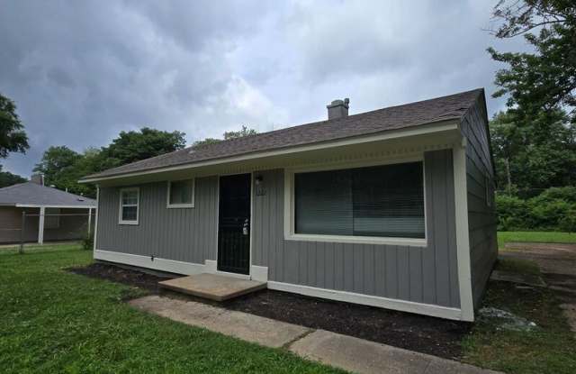 Photo of 1222 Canfield Ave