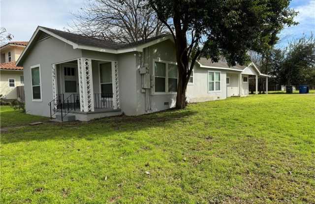 397 W Edgewater Terrace