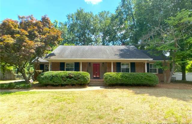 2721 Mirror Lake Drive