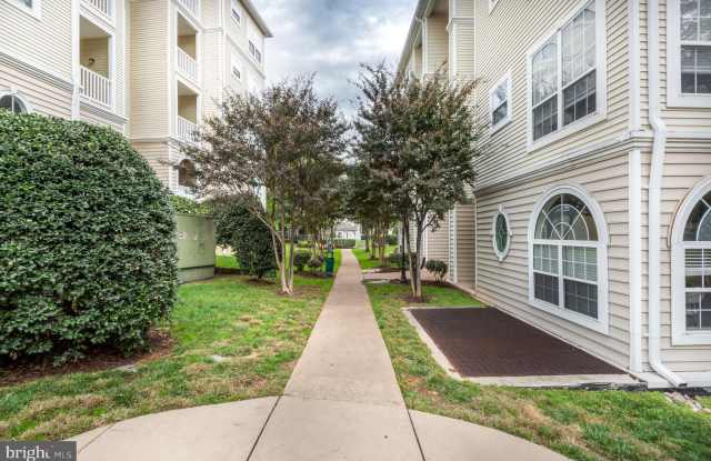 4551 STRUTFIELD Lane