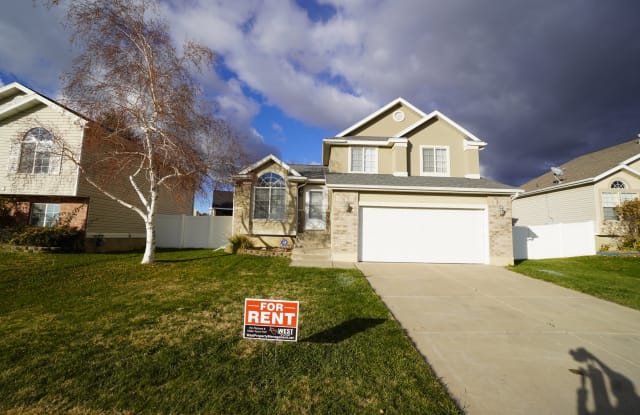 1217 E 3025 N - 1217 East 3025 North, Layton, UT 84040