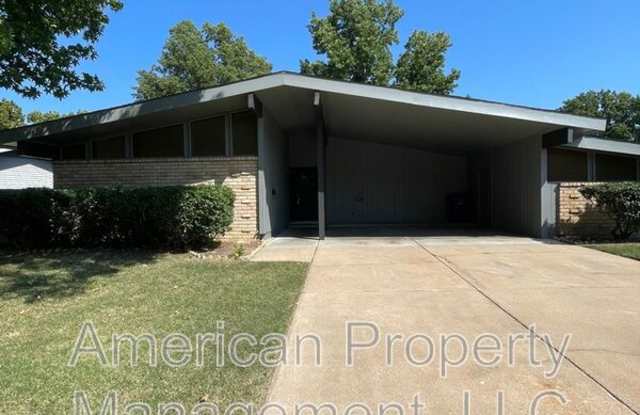 7217 E. 55th Place