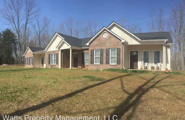 5419 C Colonial Highway - 5419 Colonial Hwy, Campbell County, VA 24550