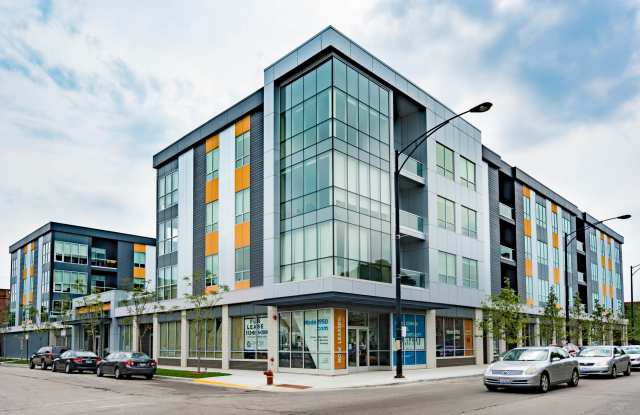 Photo of Luxe Logan Square