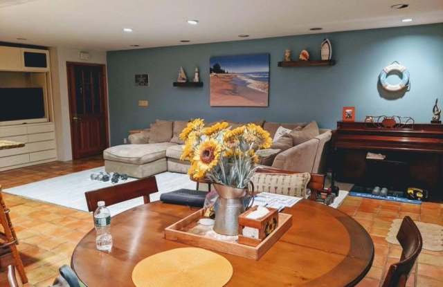 750 Lido Boulevard unit: 43B