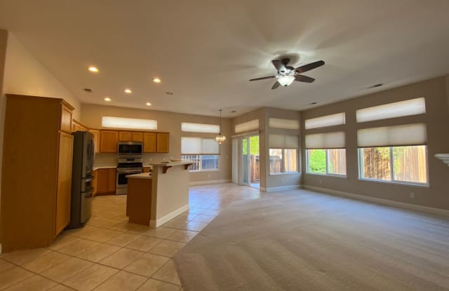 1160 Ridgefield Dr - 1160 Ridgefield Drive, Carson City, NV 89706