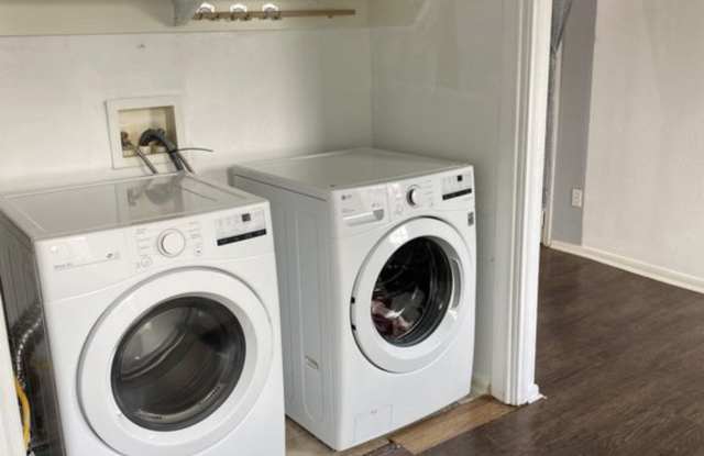 111 East Southland Avenue