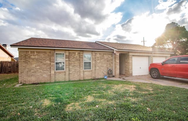 6025 13th Street - 6025 13th Street, Lubbock, TX 79416