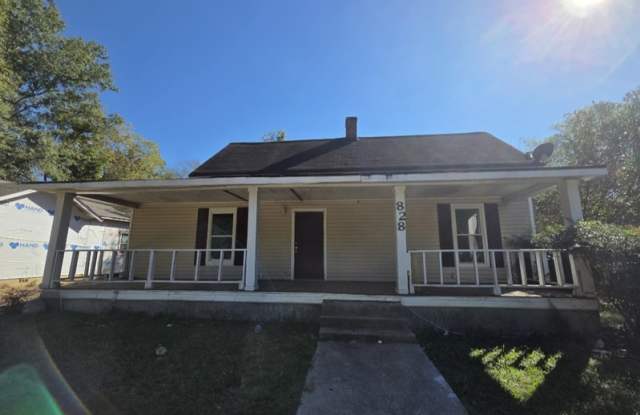 Photo of 828 Grady Street