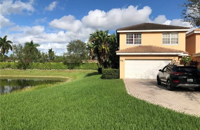 7251 Sienna Ridge Ln - 7251 Sienna Ridge Lane, Lauderhill, FL 33319