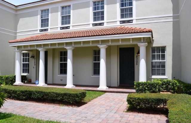 8305 NW 7th Court