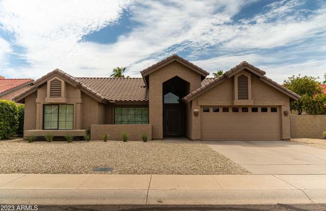 11105 E SAHUARO Drive - 11105 East Sahuaro Drive, Scottsdale, AZ 85259