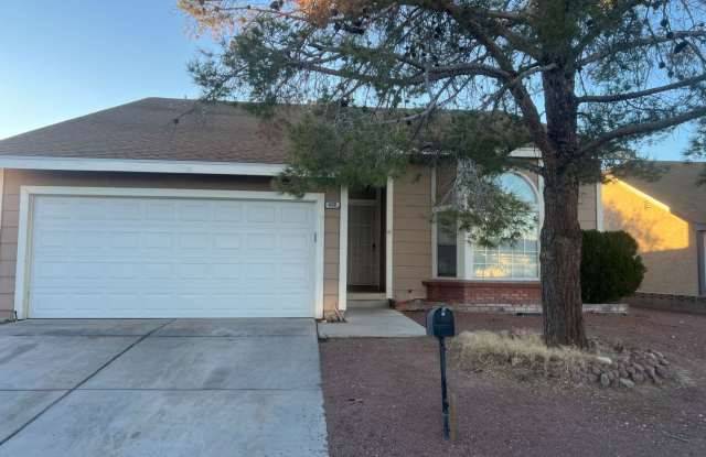 NW 3 bedroom with loft!