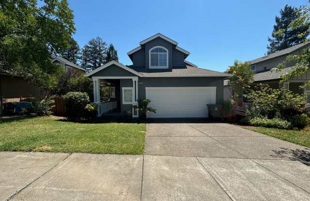 Photo of 4 bedroom 2.5 Bathroom Skyhawk Single Family Home