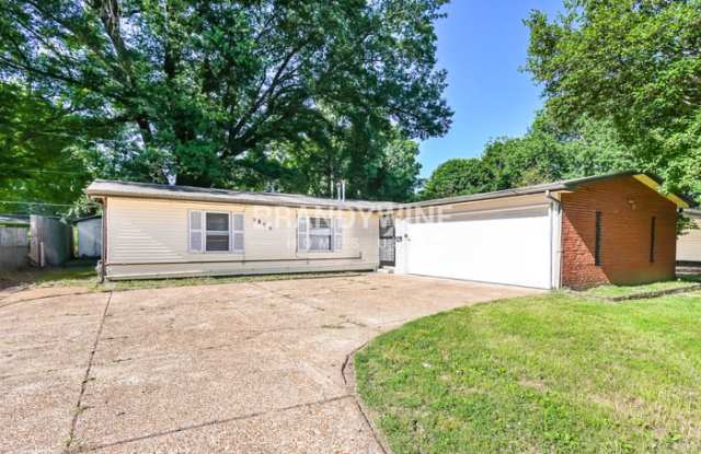 4825 Cottonwood Road