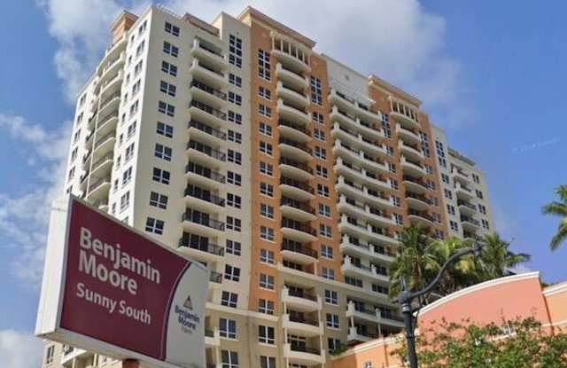 3232 Coral Way unit: 1601