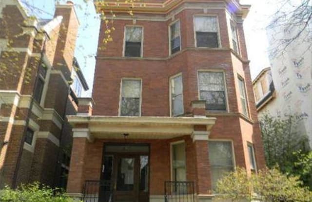 3739 North Greenview Avenue - 3739 North Greenview Avenue, Chicago, IL 60613