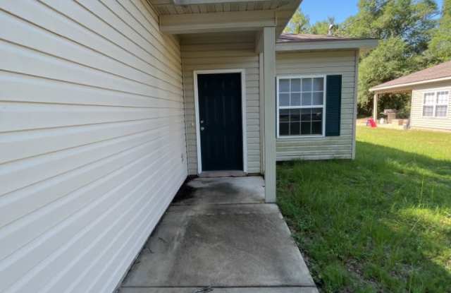 607 Williams Avenue E