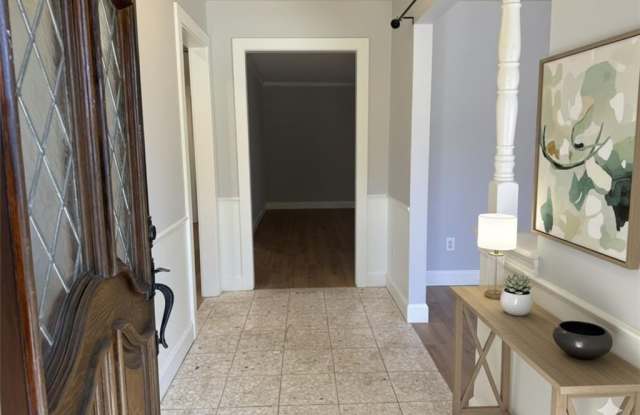 2007 Southwood Drive