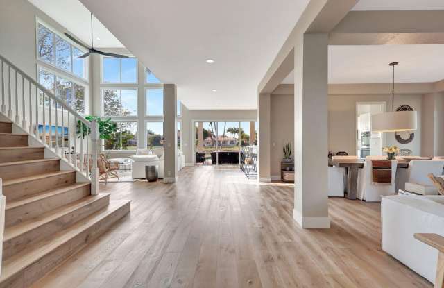 11615 Paradise Cove Lane