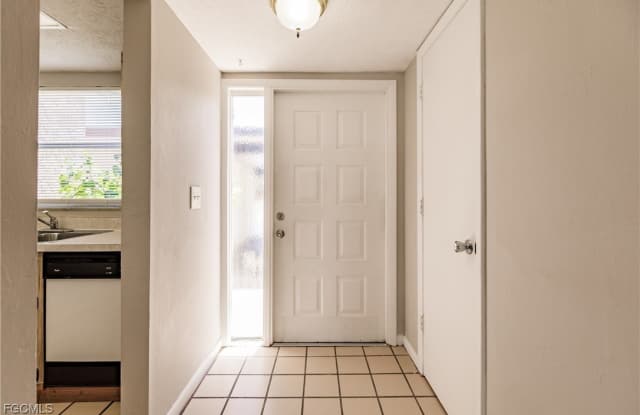 1123 SW 48th Terrace unit: 103