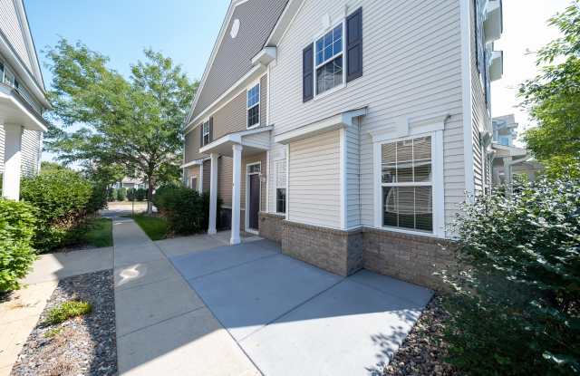 10930 Fergus St. NE, Unit F