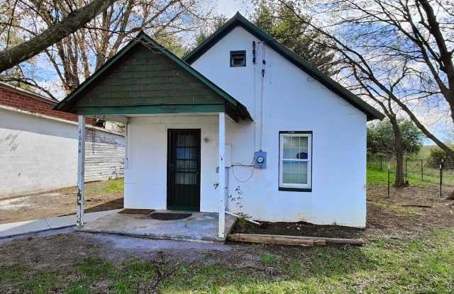 Photo of 4884 CHARLES TOWN Road