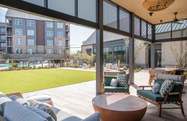 Novel River District