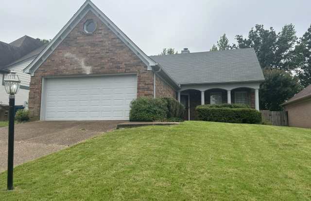 3109 WOODLAND CREST