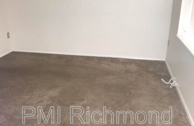 9724 Springfield Woods Cir