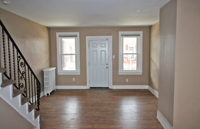 2075 Carver St - 2075 Carver Street, Philadelphia, PA 19124