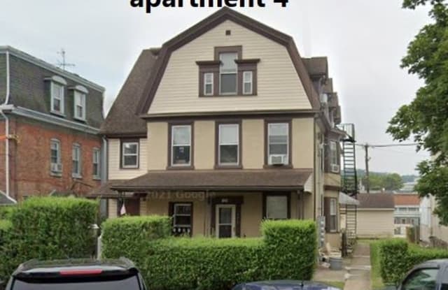 109 E4th Ave 4 - 109 E 4th Ave, Conshohocken, PA 19428